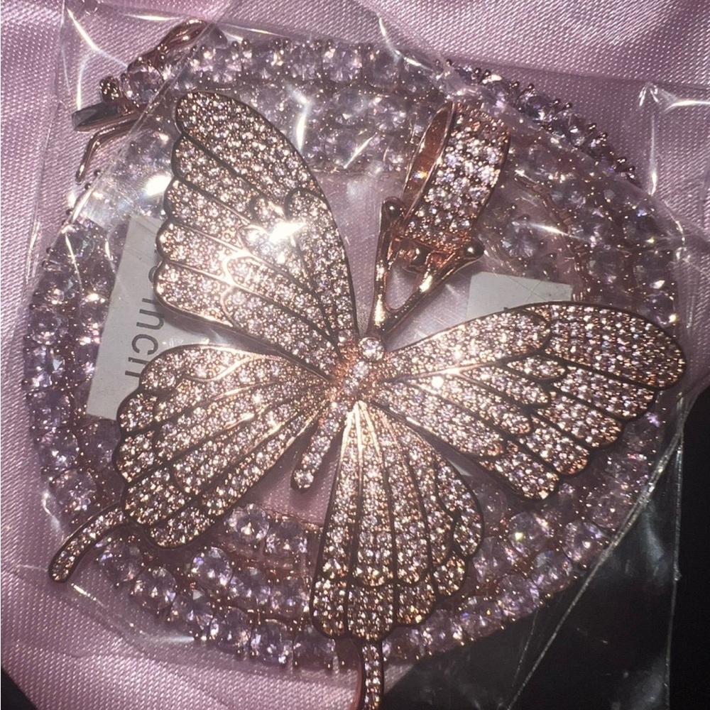 Elegant Butterfly Pendant Necklace